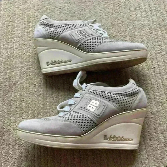 Baldinini Shoes - Platform Leather Sneaker Shoe high platform sneaker shoe size 38 EUR.